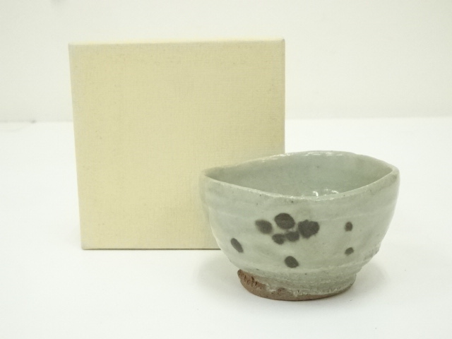 Pottery & Ceramics